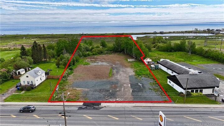 Property Photo:  725 Principale  NB E8K 1W6 
