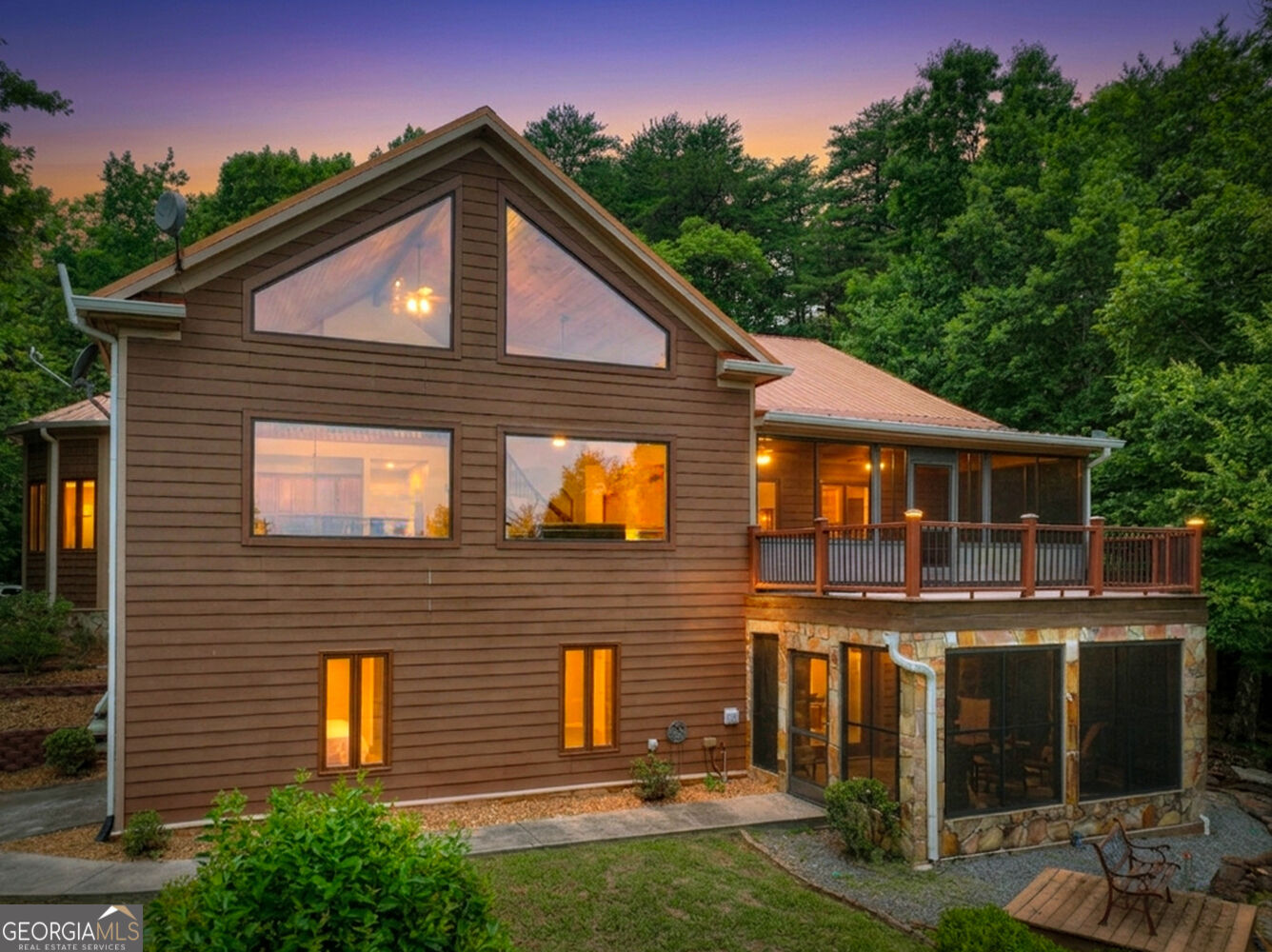 Property Photo: 762 Pettit Ridge Road GA 30536