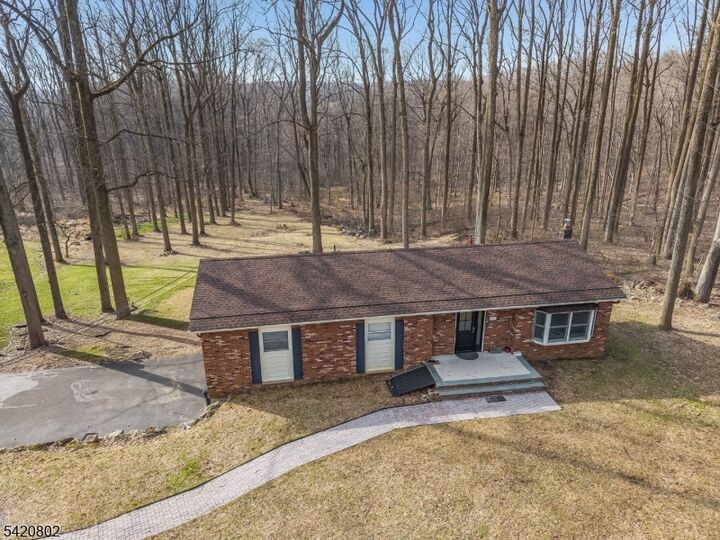 Property Photo:  447 Bellwood Ave  NJ 08802 
