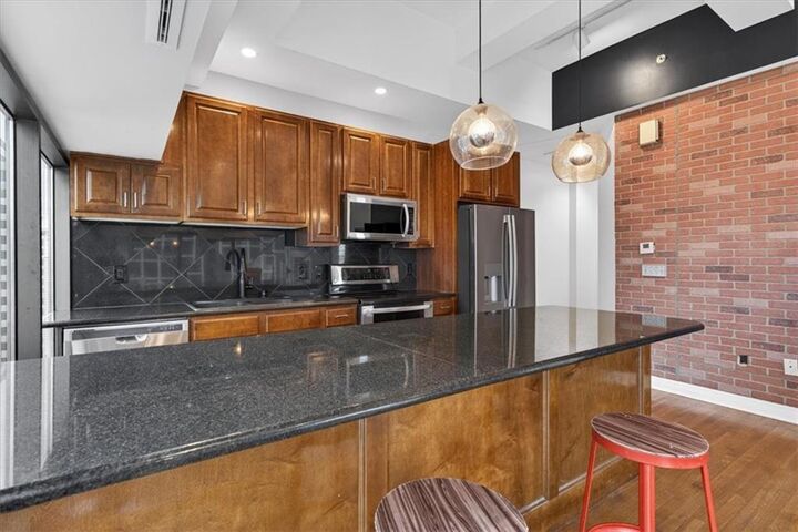 Property Photo:  1101 Walnut Street  MO 64106 