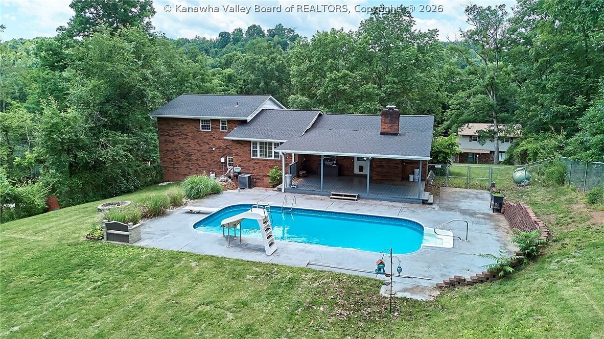 Property Photo:  4926 Dempsey Drive  WV 25313 