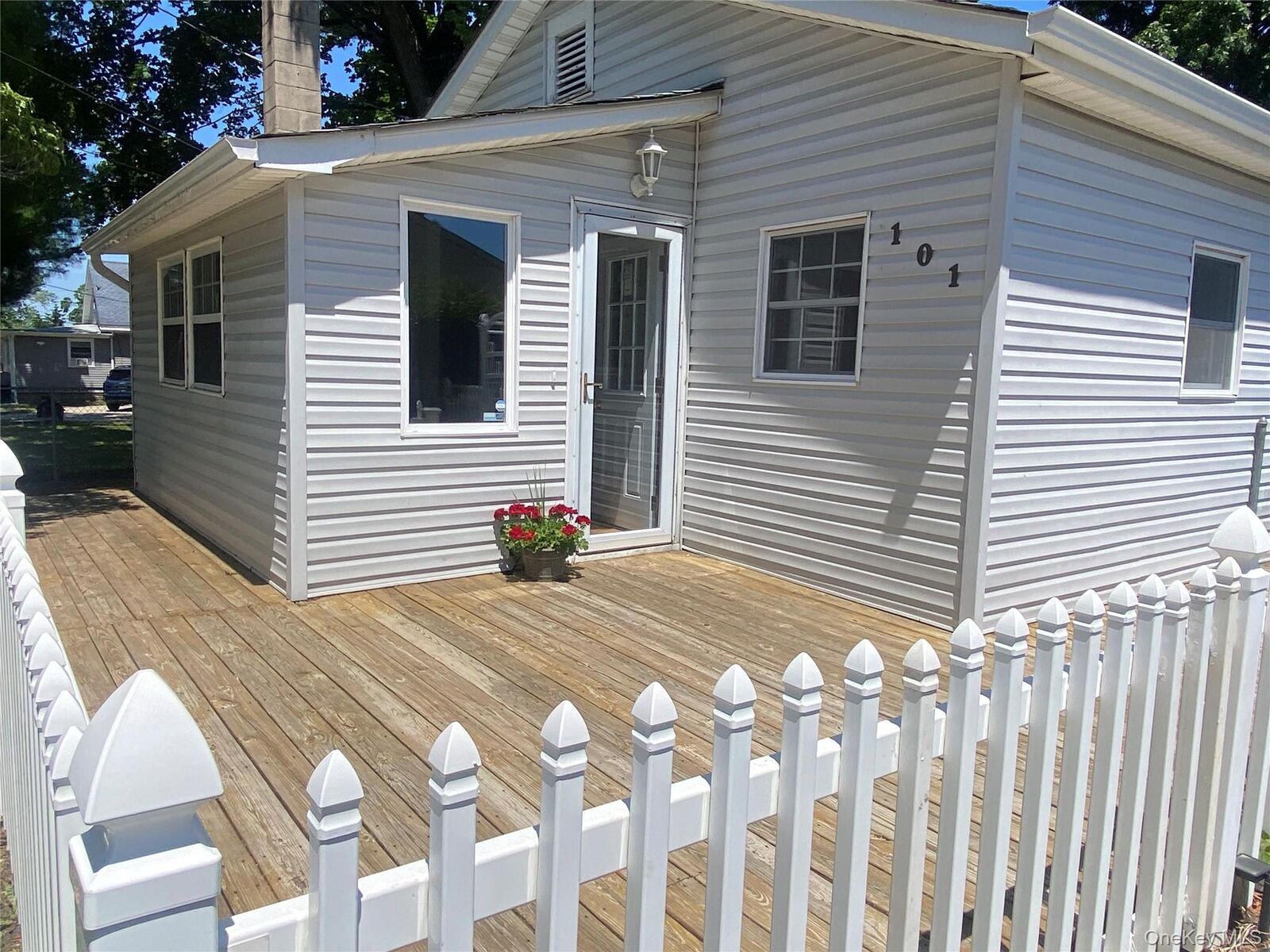 Property Photo:  101 Rose Drive  NY 11779 