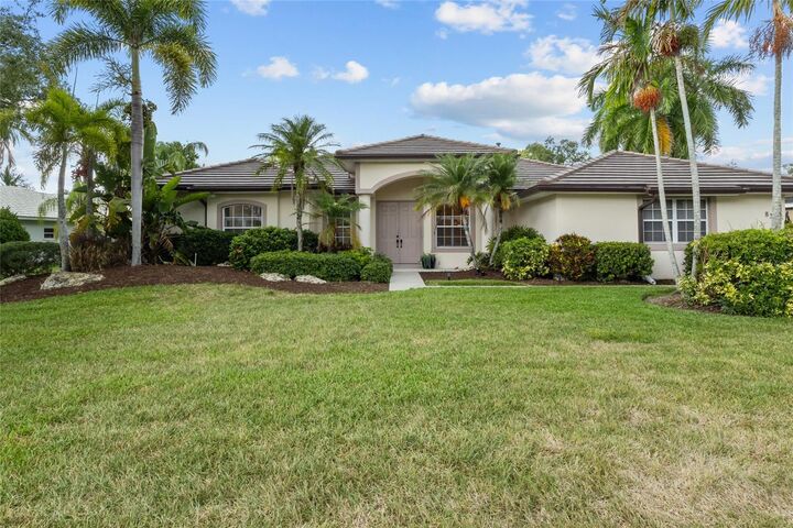 Property Photo:  8315 Deerbrook Circle  FL 34238 