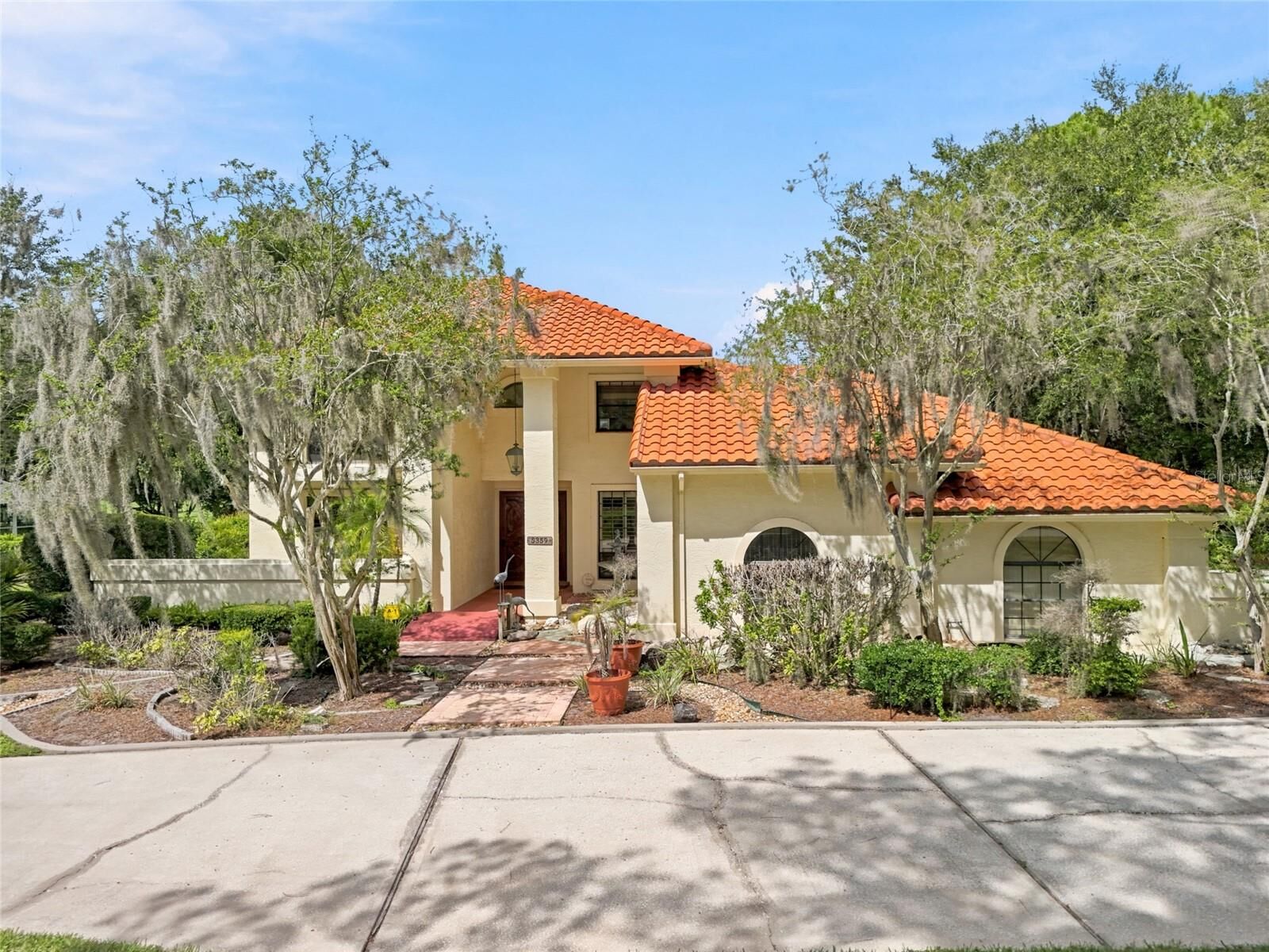 Property Photo:  5359 Saddlebrook Way  FL 33543 