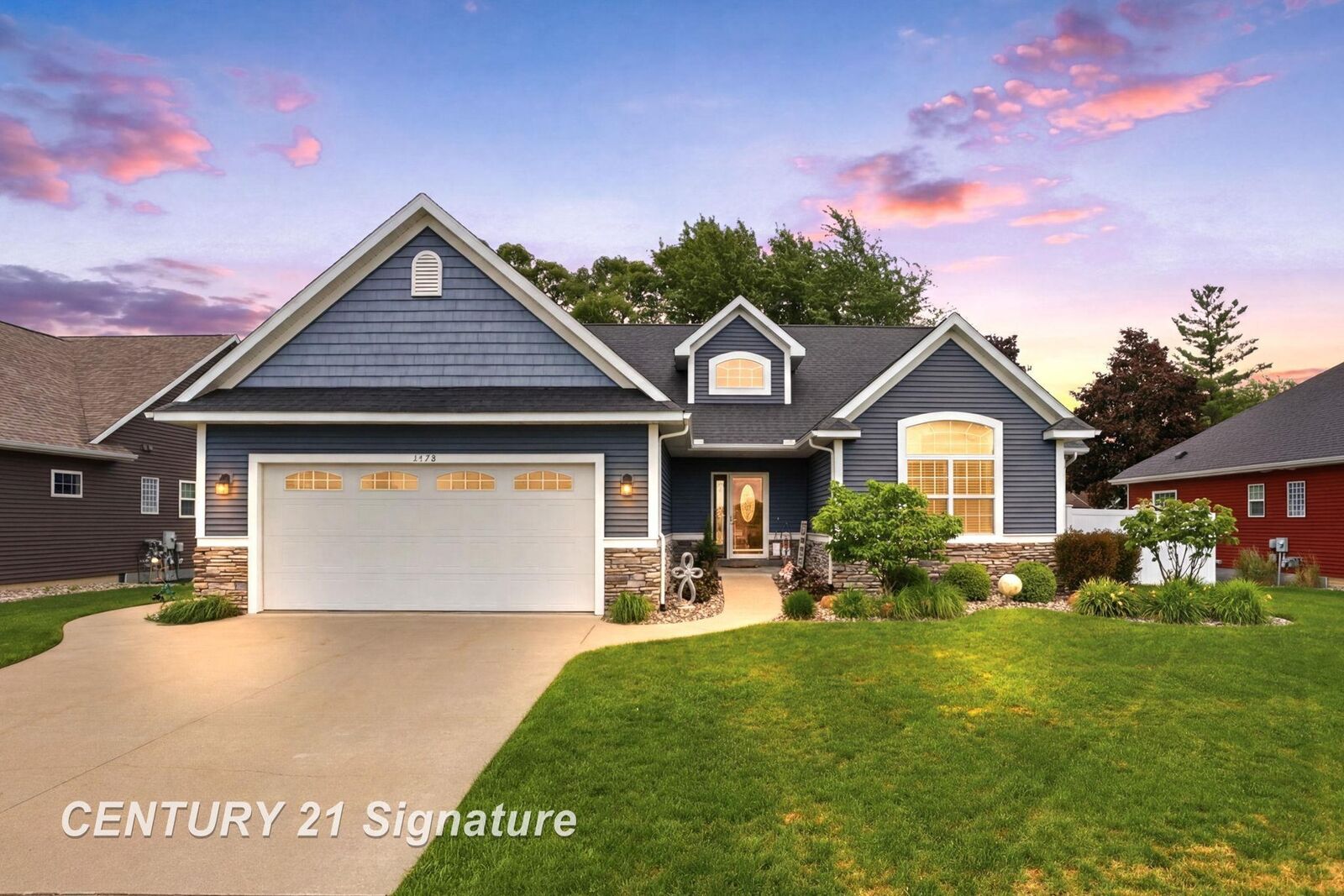 Property Photo:  5178 Pebblestone Lane  MI 48603 