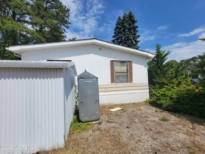 Property Photo:  12 Kingfisher Way  NJ 08759 