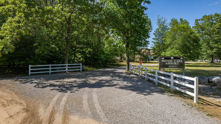Property Photo: 6708 W Weaver Road MI 49455