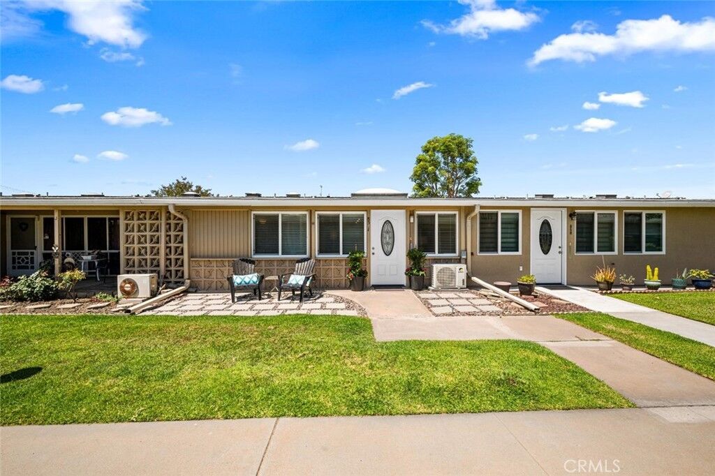 Property Photo:  13760 Alderwood 85I  CA 90740 