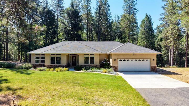 Property Photo: 22005 Farrier Court CA 95631