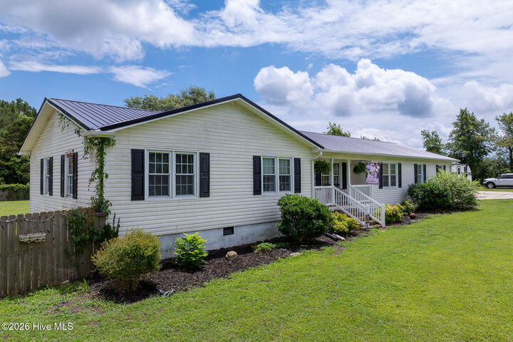 Property Photo: 388 Comfort Road NC 28574