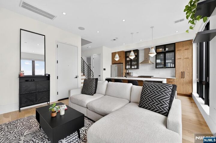 Property Photo: 339 Palisade Avenue 3 NJ 07307