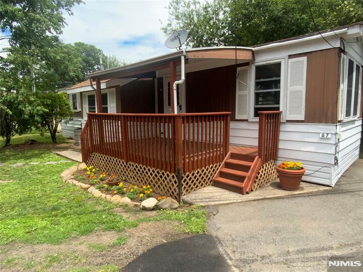 Property Photo:  600 #67 Pulis  NJ 07430 