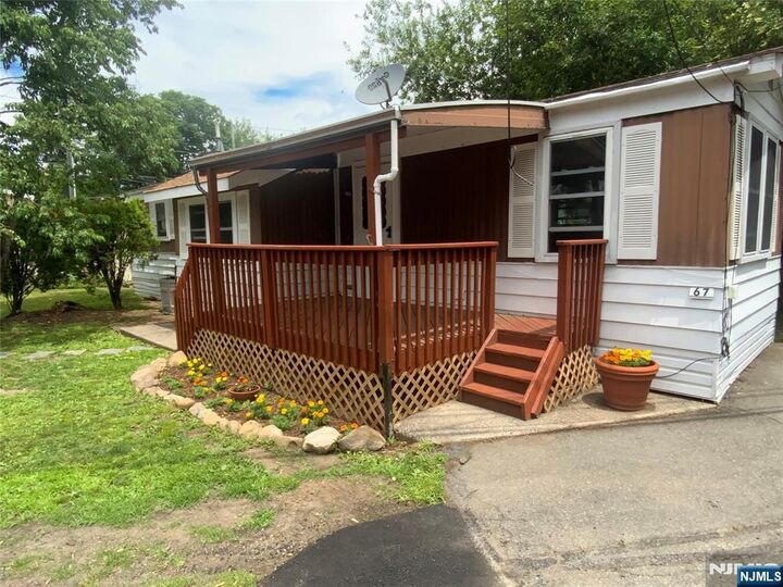 Property Photo:  600 #67 Pulis  NJ 07430 