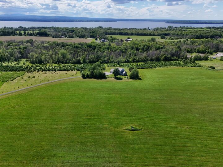 Property Photo:  2687 US Route 2  VT 05474 