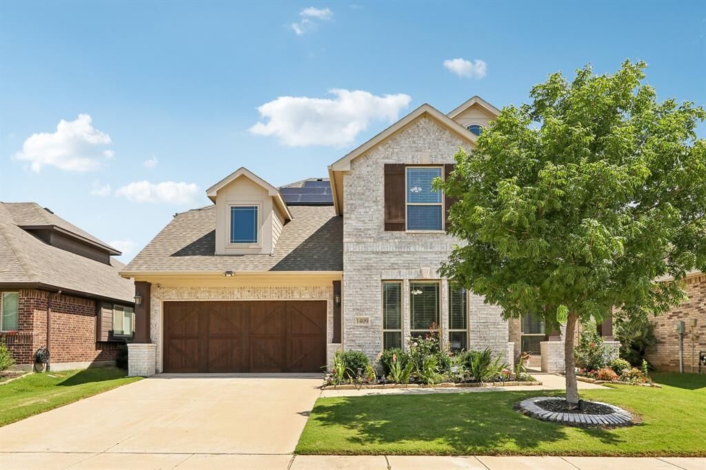 Property Photo:  1409 Thrasher Drive  TX 75068 