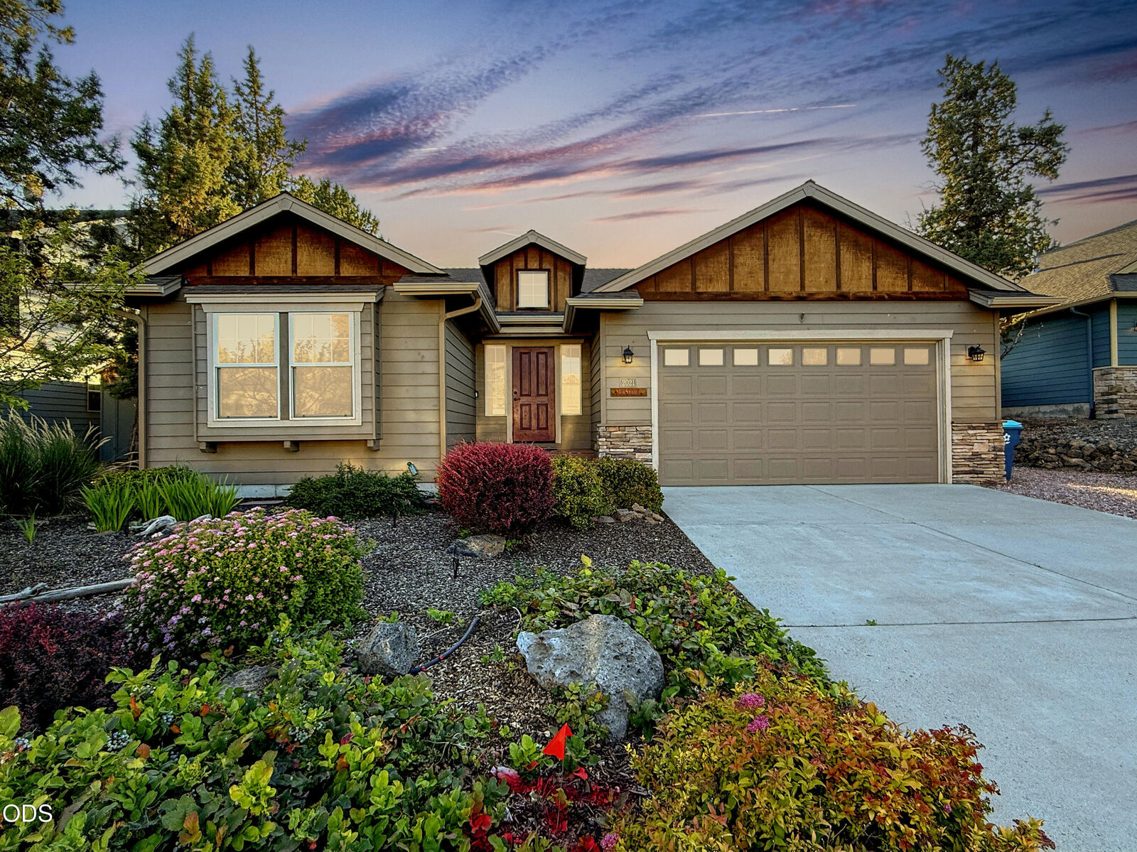 Property Photo: 2021 SW 41st Street OR 97756