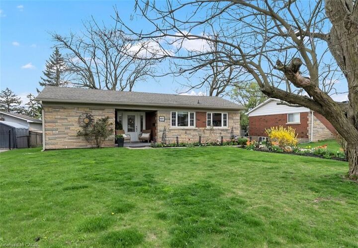 Property Photo:  4165 William Street  ON L3J 0K7 