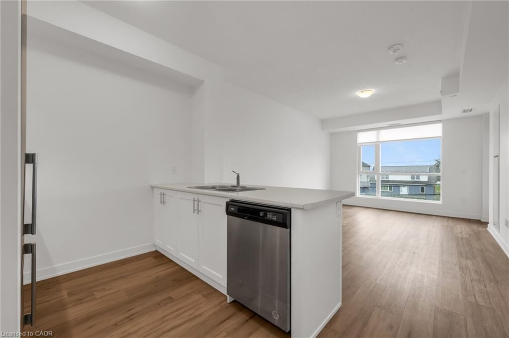 Property Photo: 600 North Service Road 211 ON L8E 0L2