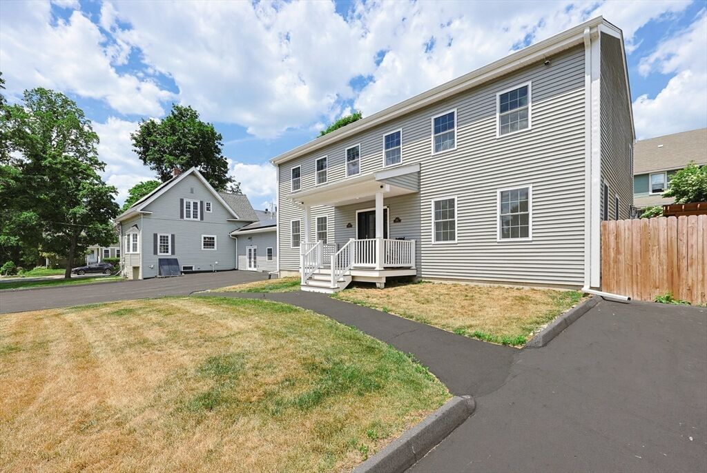 Property Photo:  39 Johnston Avenue 3  MA 01588 