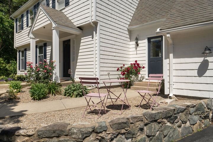 Property Photo:  10 Steven Ln  MA 02052 