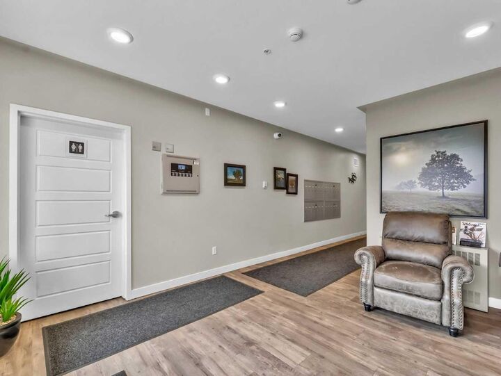 Property Photo: 499 Meadow Lake Court 301 AB T1R 0Y7