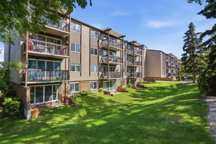 Property Photo: 8948 Elbow Drive 183 AB T2V 0H9