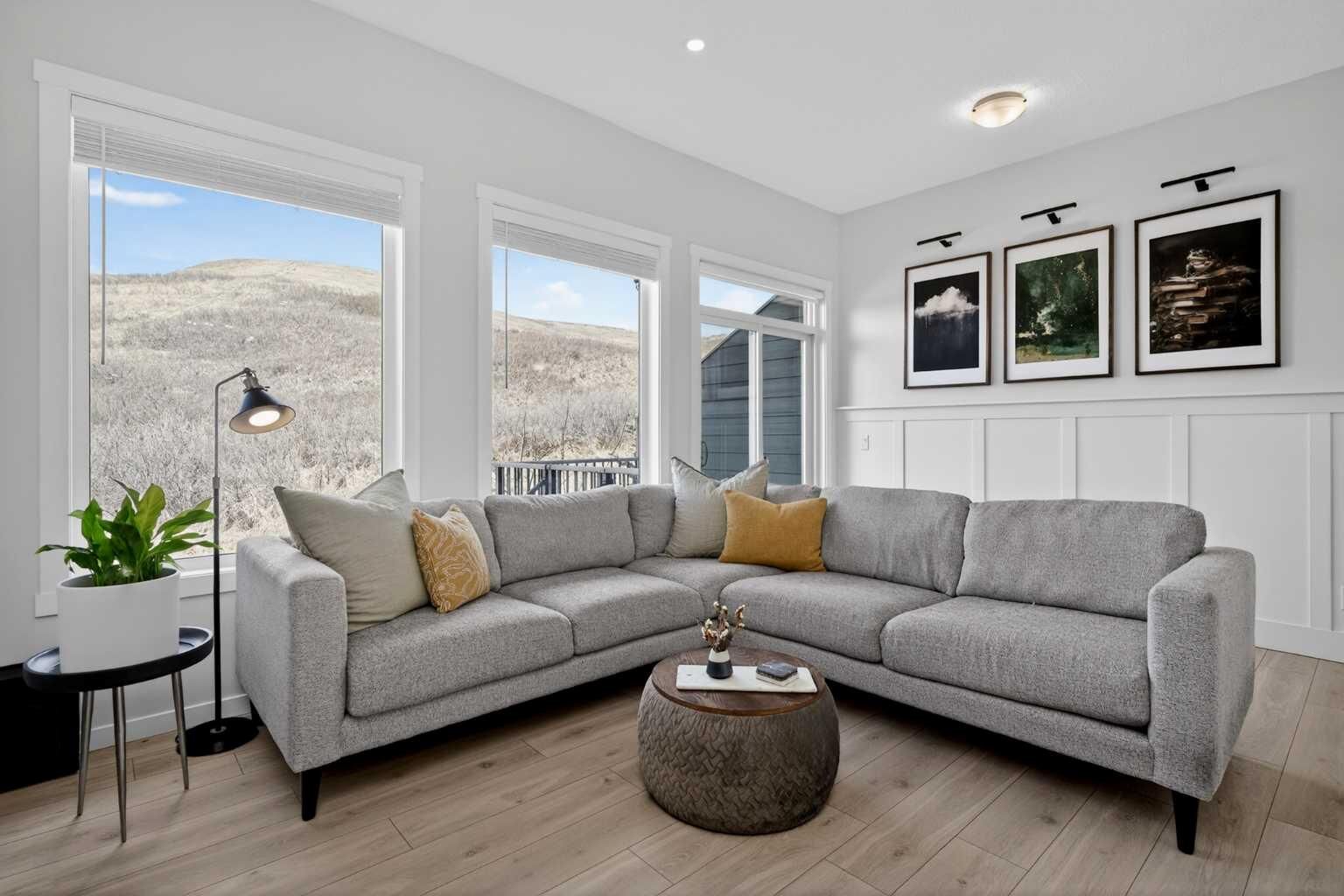 Property Photo: 228 Cranbrook Square SE AB T3M 3E3