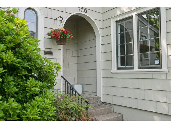 Property Photo: 7703 SE 32nd Ave OR 97202