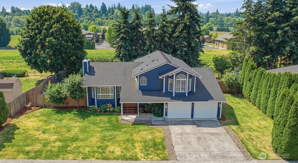 Property Photo:  3409 NE 125th Street  WA 98686 