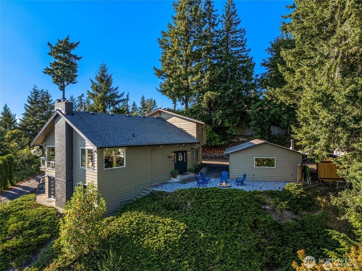 Property Photo: 18110 85th Street E WA 98391