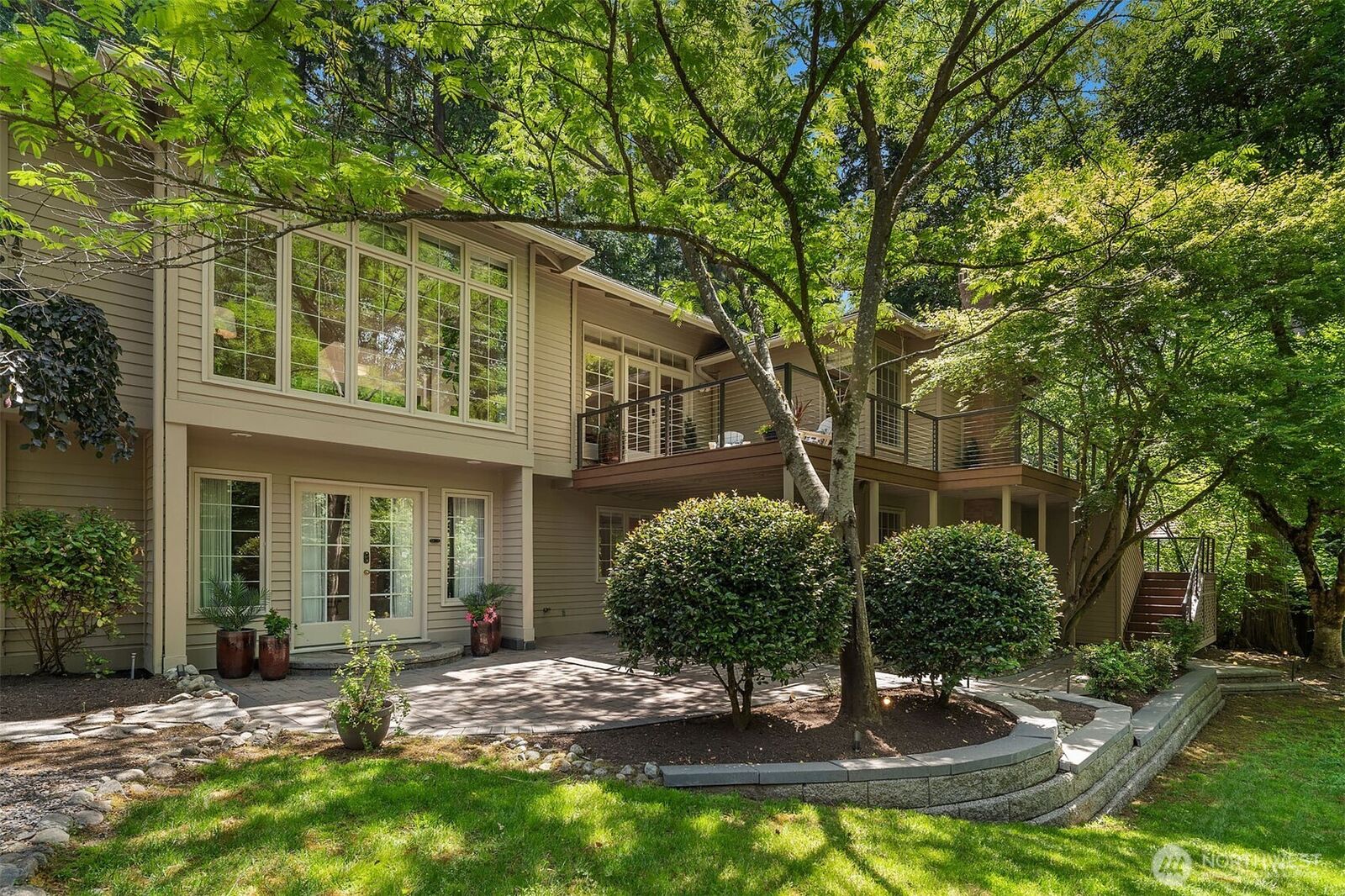 Property Photo:  3816  140th Avenue NE  WA 98005 