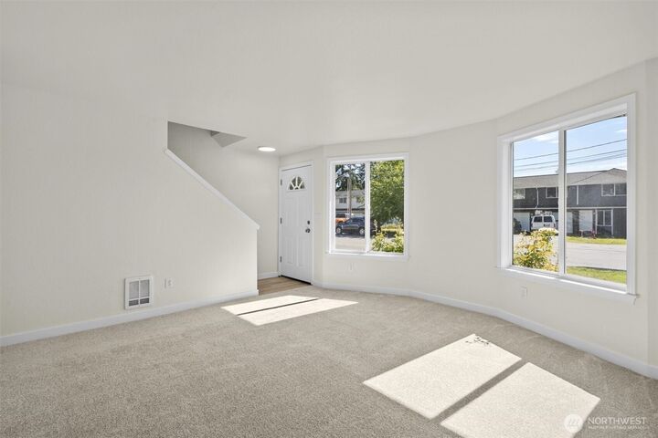 Property Photo: 4 107th Street SE WA 98204