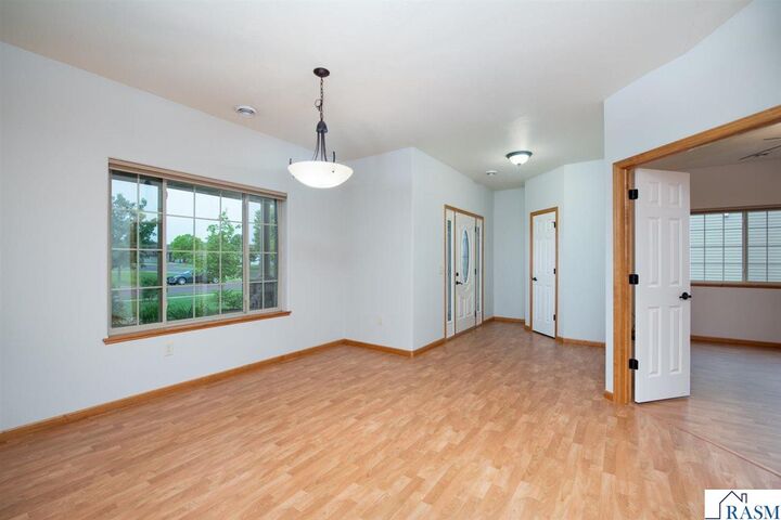 Property Photo:  217 Pinehurst Drive  MN 56001 