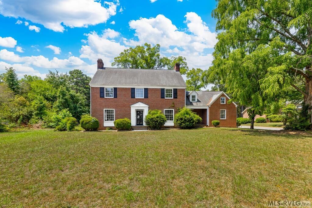 Property Photo:  221 Whitfield Street  NC 27823 