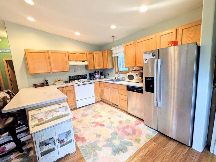 Property Photo:  975 County Road Z  WI 54613 