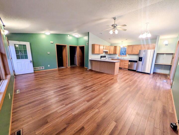 Property Photo: 975 County Road Z WI 54613