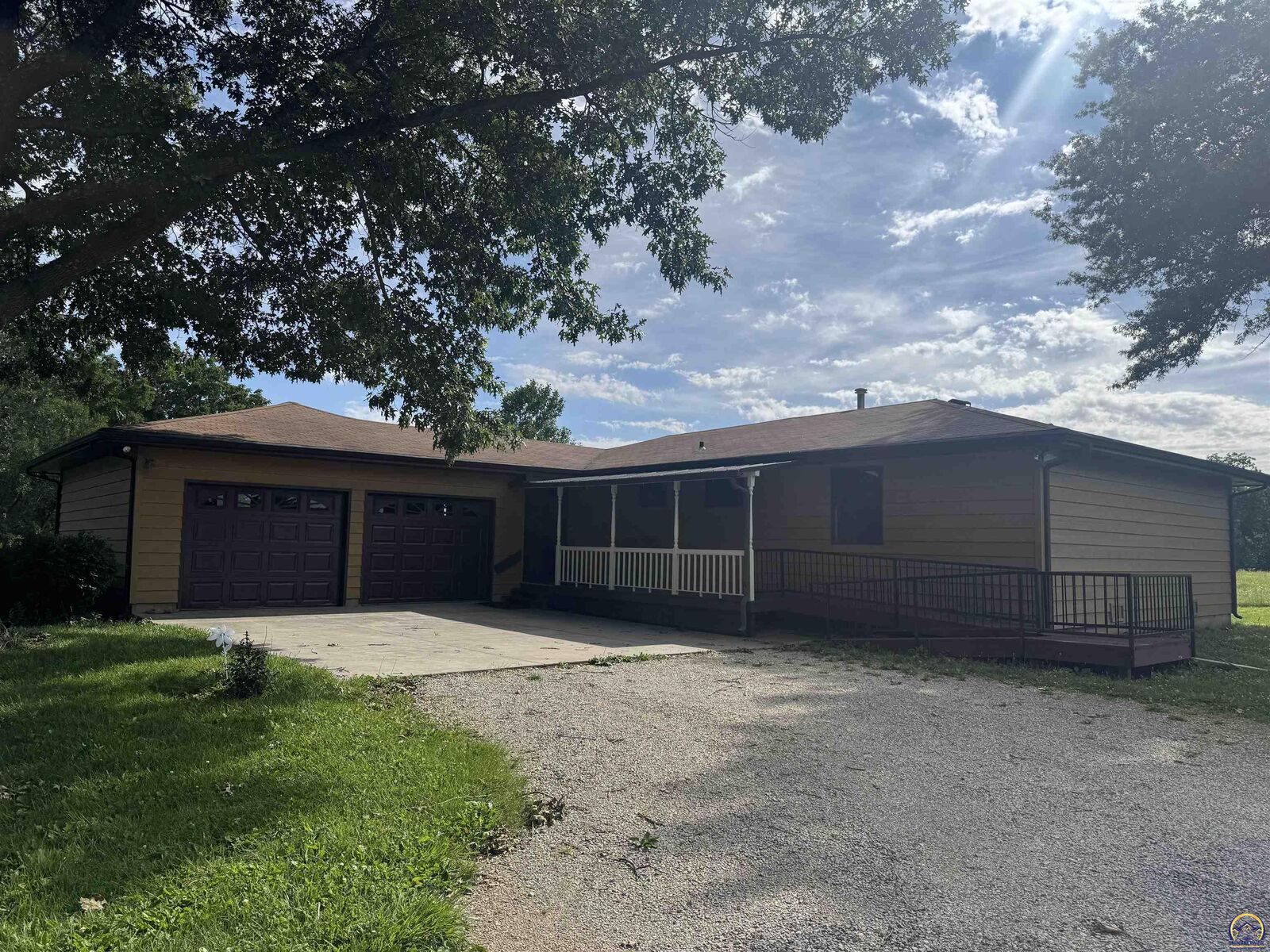 Property Photo:  11506 Westbound K4 Hwy  KS 66507 