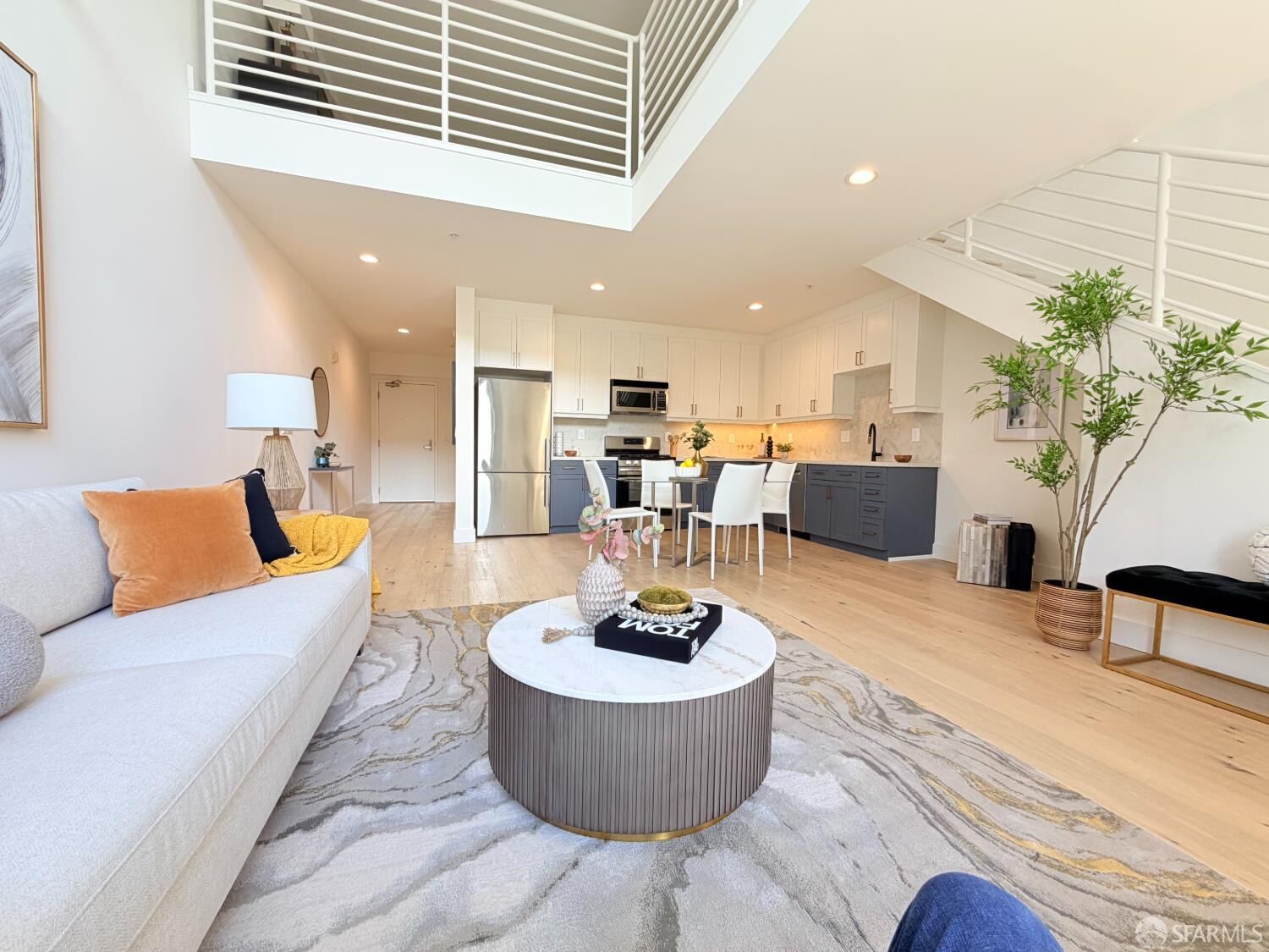 Property Photo:  320 Alabama Street 4  CA 94110 