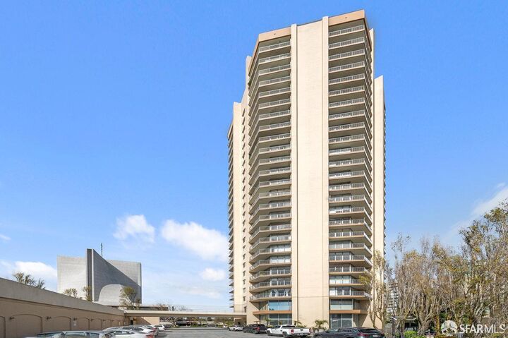Property Photo:  1200 Gough Street 24A  CA 94109 