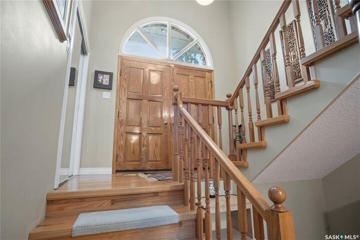 Property Photo: 66 Leslie Place SK S4S 6R2