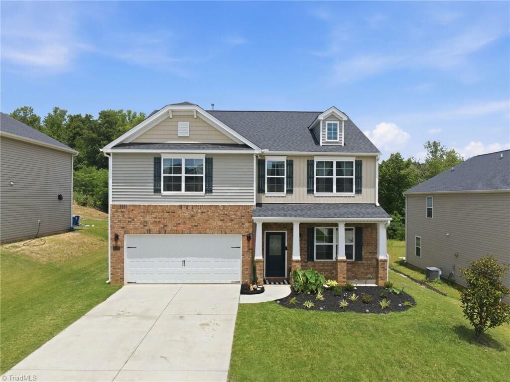 Property Photo: 6882 Bellawood Drive NC 27370