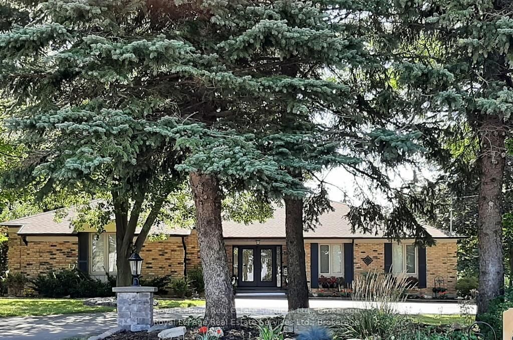 Property Photo: 184 Dundas Street E ON L8N 2Z7