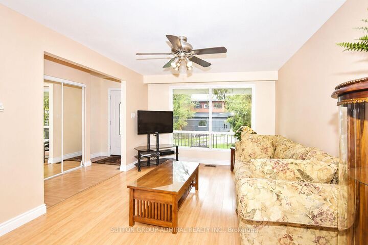 Property Photo: 94 Sackville Street ON L7E 1B8