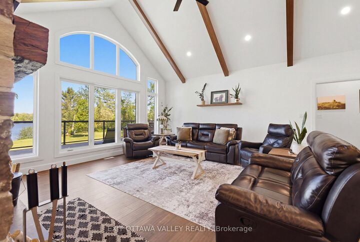 Property Photo: 82 Jennings Road ON K0J 2B0