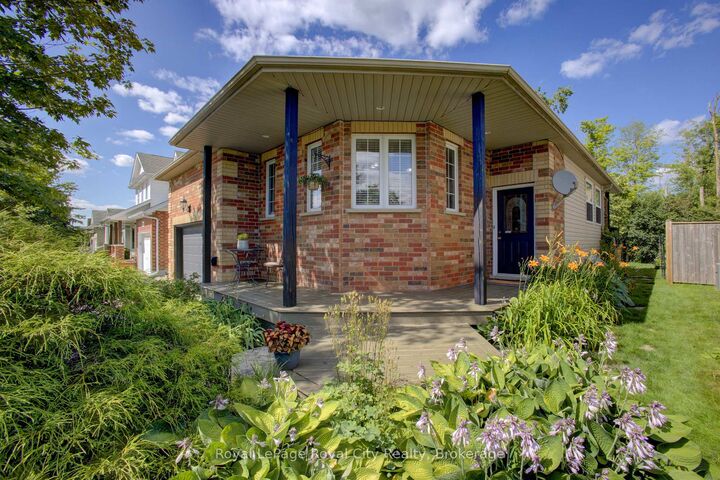 Property Photo: 830 Scotland Street ON N1M 3R9