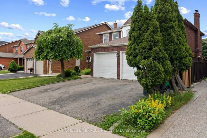 Property Photo: 29 Nasmith Street ON L6S 4Y7