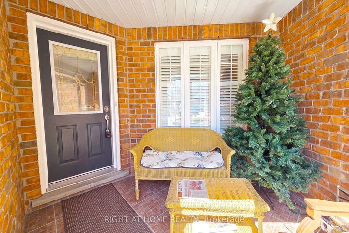 Property Photo: 174 Riverwalk Place ON N0B 2K0