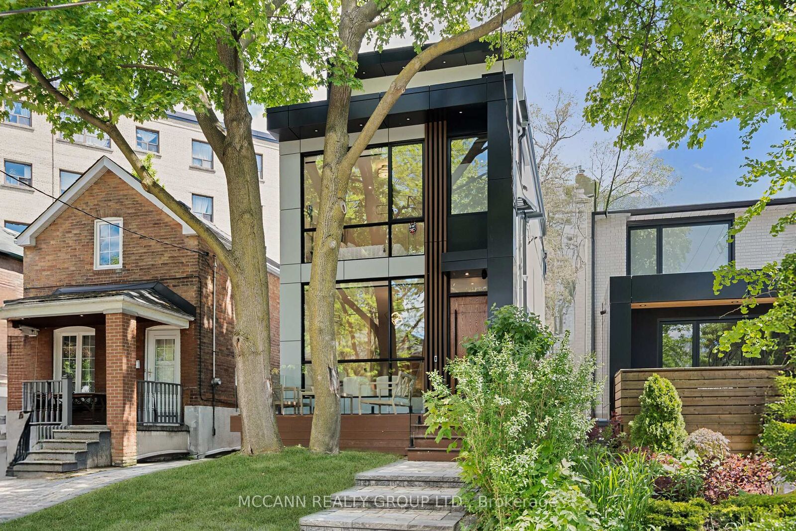 Property Photo: 311 Wychwood Avenue ON M6C 2T6