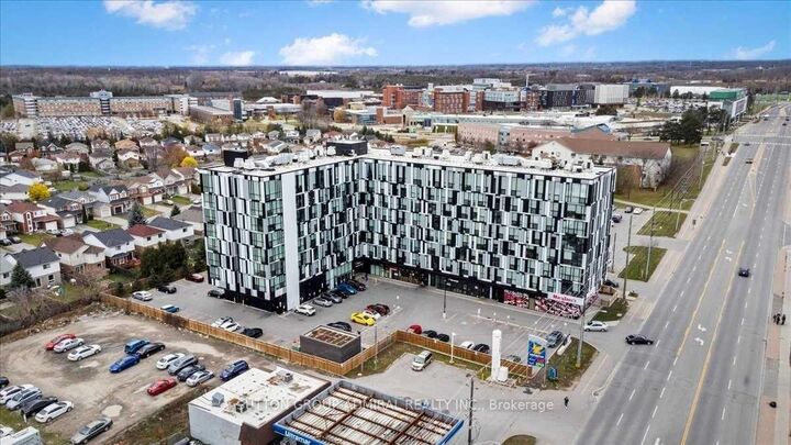 Property Photo: 1900 Simcoe Street N 636 ON L1G 4Y3
