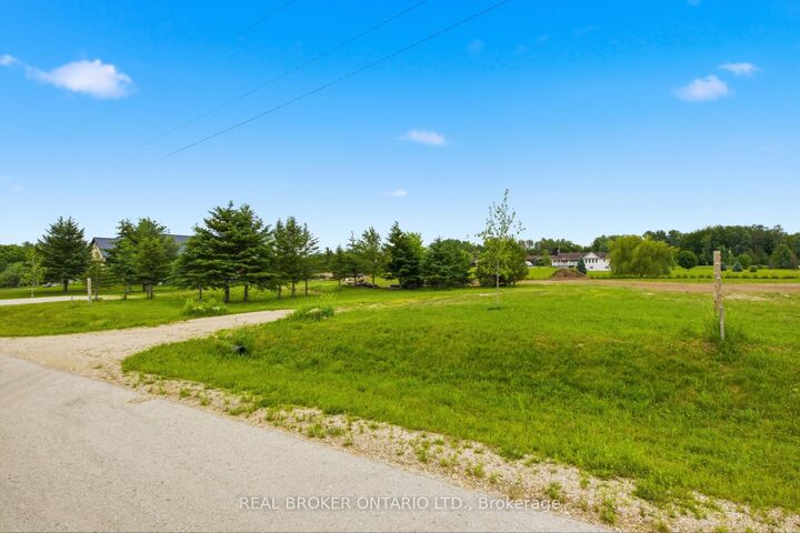 1018 Currie Street — photo 1